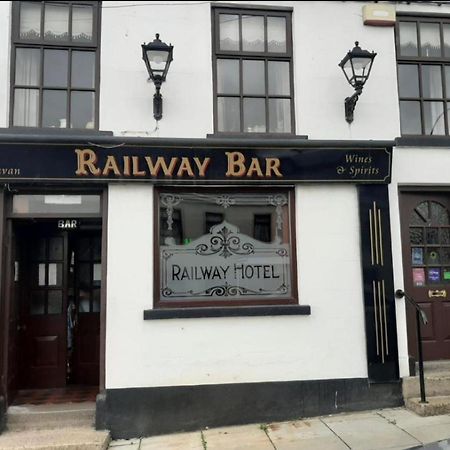 Railway Bar Apartment Poyntzpass Екстер'єр фото